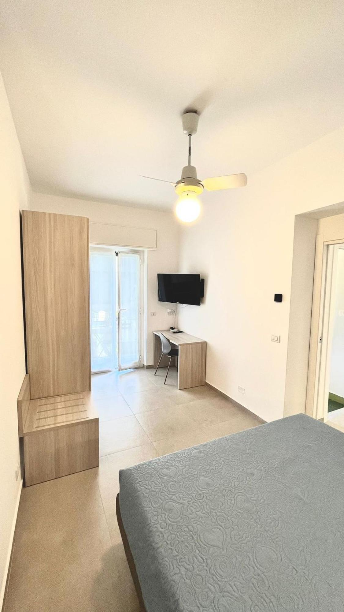 Hotel Al Capo Varigotti Exterior photo