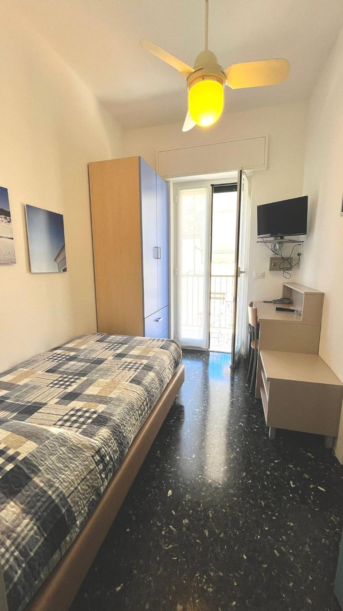 Hotel Al Capo Varigotti Exterior photo