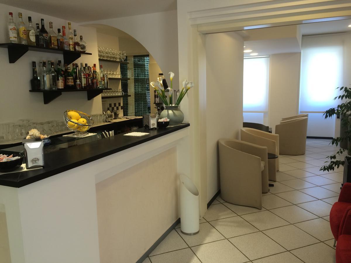 Hotel Al Capo Varigotti Exterior photo